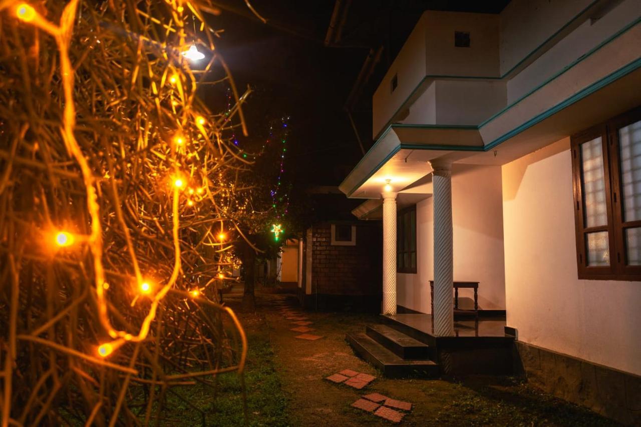 Secret Paradise Hotel Varkala Bagian luar foto